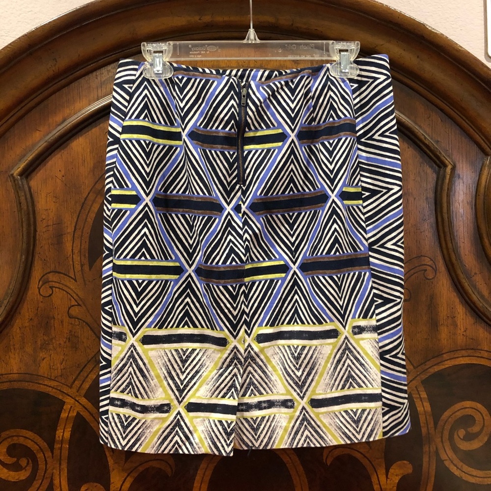 3/$20 skirt - Picture 2 of 4